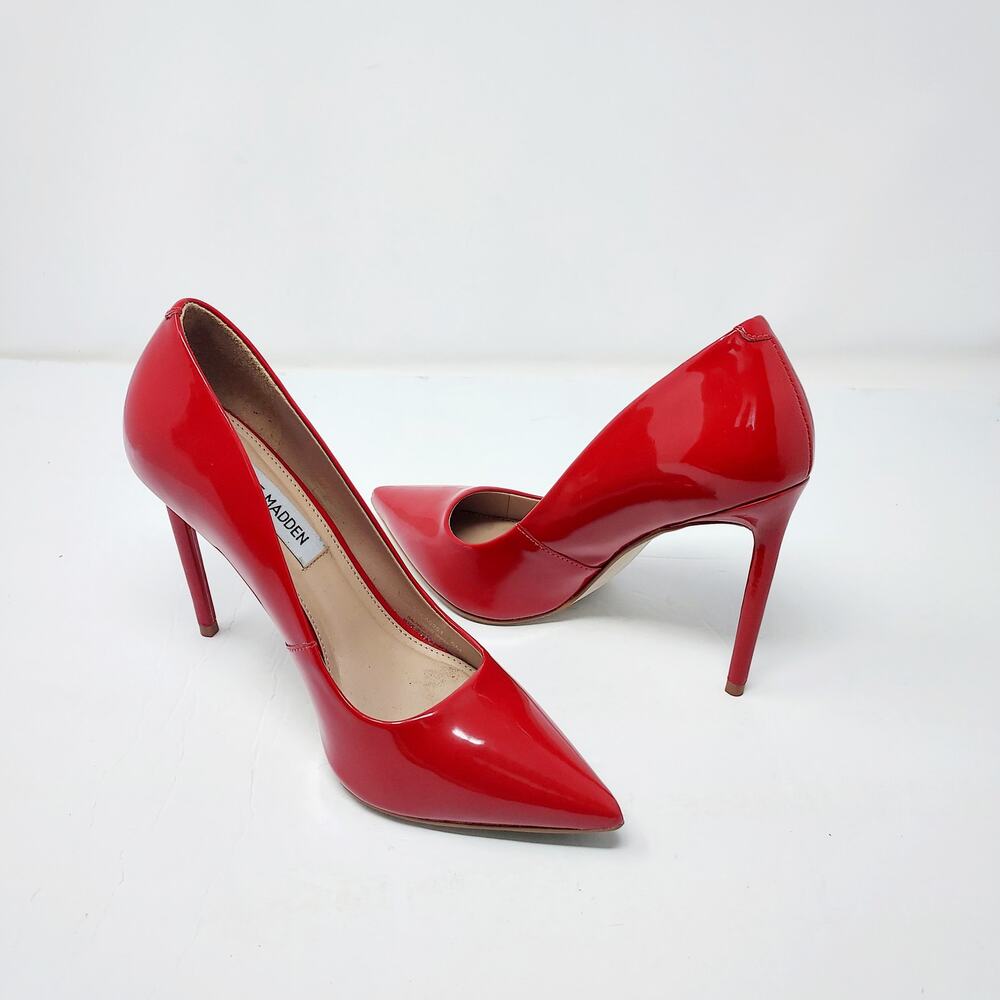 Steve Madden Red Point Toe Patent Leather Stilettos 'Vala' Pump 4" Heels Size 6M